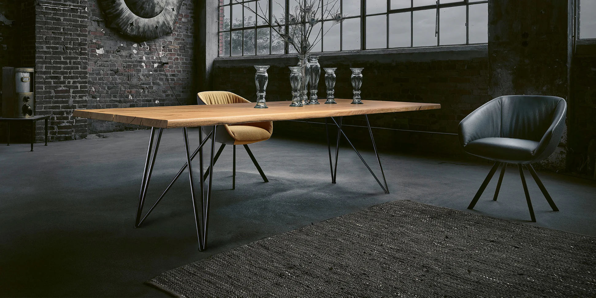 langer Esstisch Massivholz