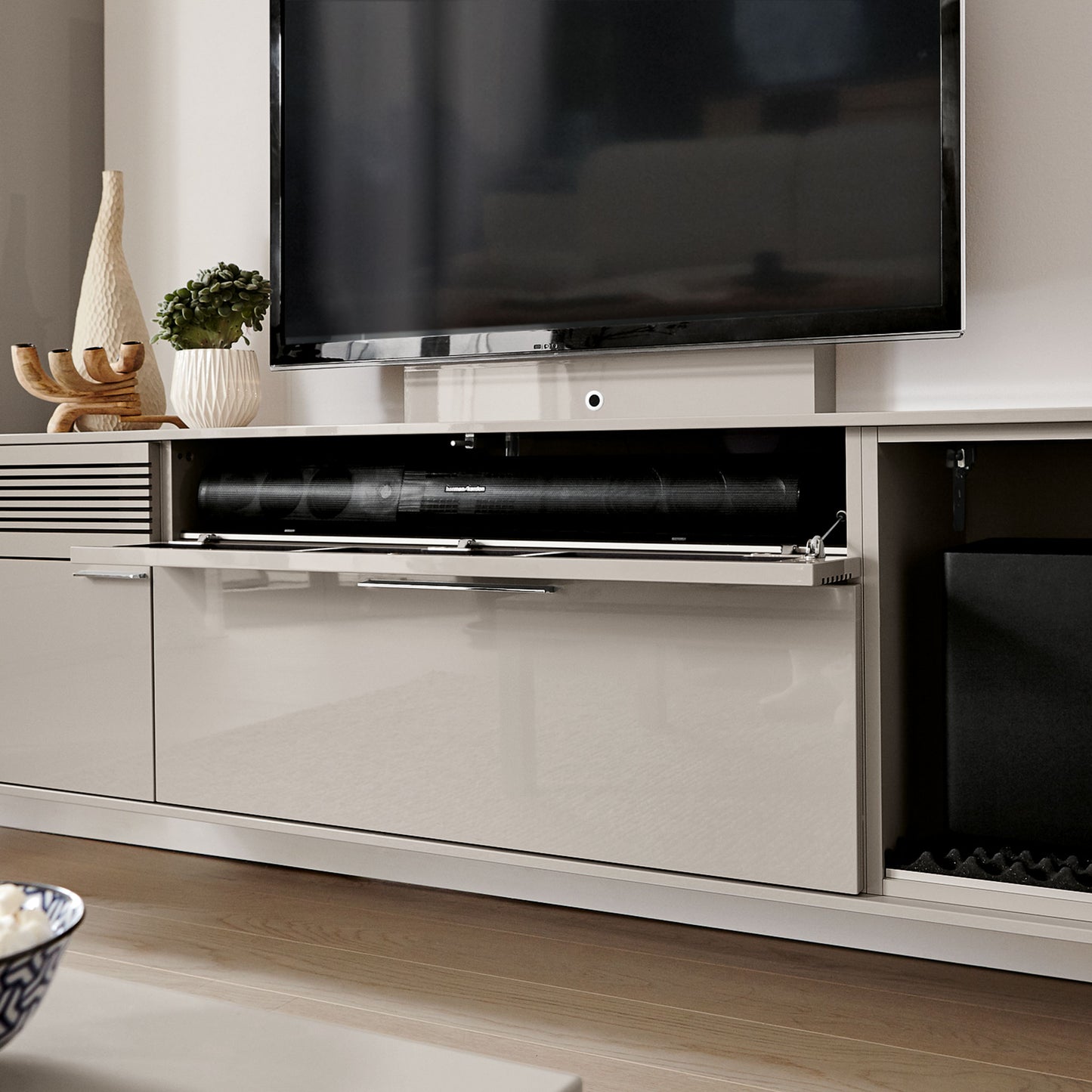 Möbelprogramm KARA-SYSTEM