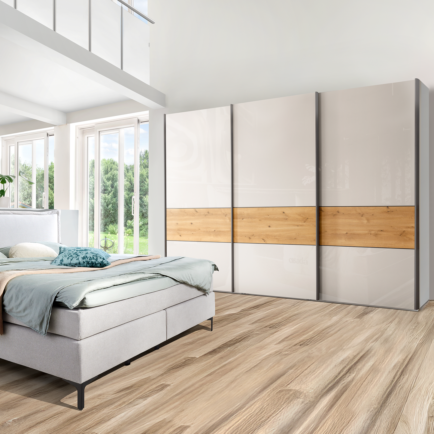 individuell planbarer Schrank mit Bett