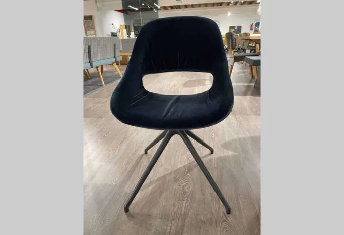 6x Schalenstuhl drehbar 120RL