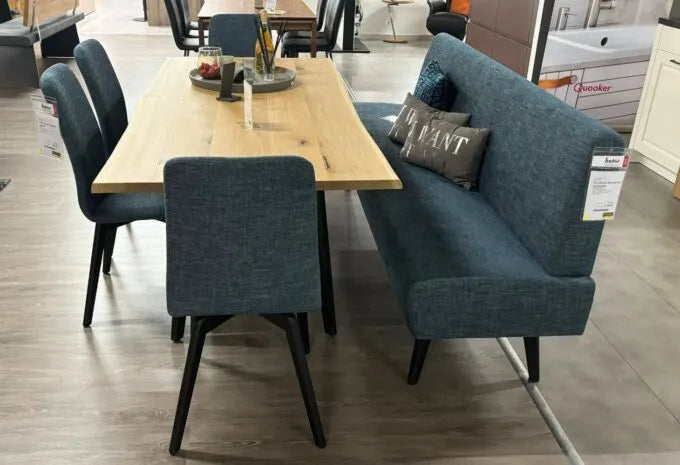 Komplette Tischgruppe Albarda