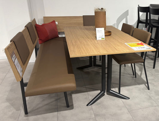 Komplette Tischgruppe Calgary