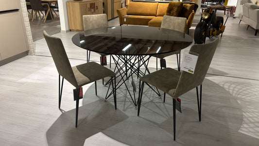 Komplette Tischgruppe Octa