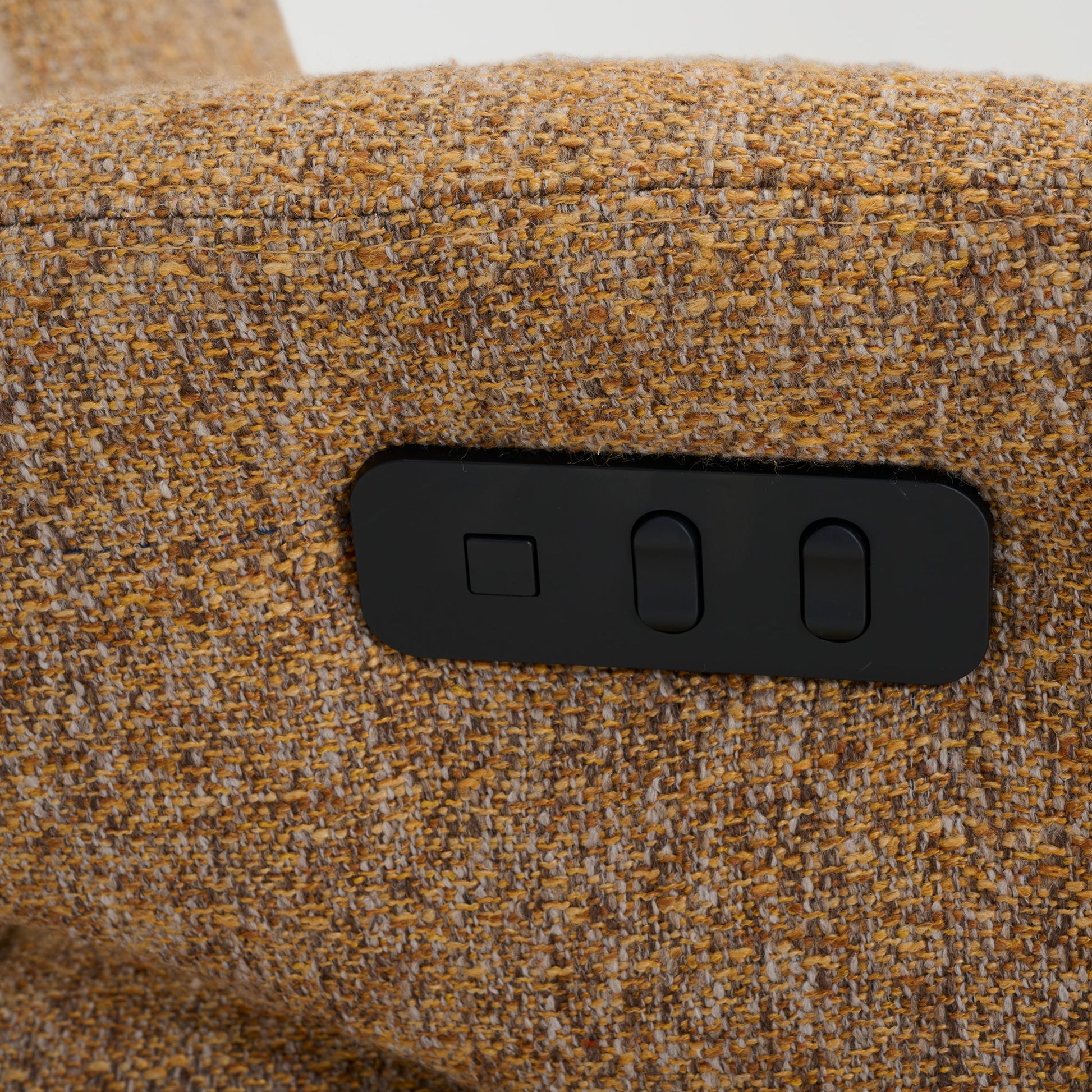 TV Sessel mit Stoffbezug Detailansicht